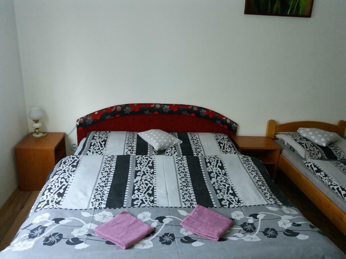Apartamento Privat U Damiana Veľký Slavkov Exterior foto